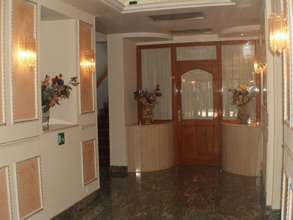 Hotel Romulus Interior photo