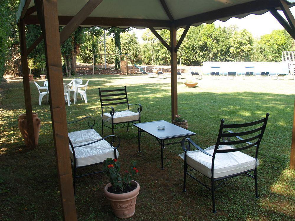 Hotel Romulus Facilities photo